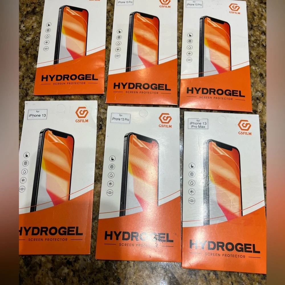 IPHONE 13 PRO HYDROGEL SCREEN PROTECTOR